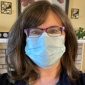 Meet your Posher, Lisa